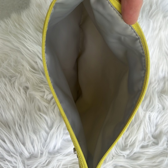 Coach Signature Nylon Cosmetic Bag Citrine/yellow, Mint Condition - Picture 6 of 12